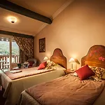 Hotell Domaine De Falgos Golf &