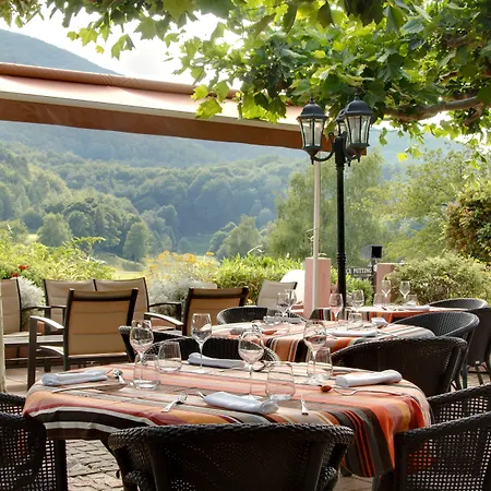 Domaine De Falgos Golf & 3* Saint-Laurent-de-Cerdans